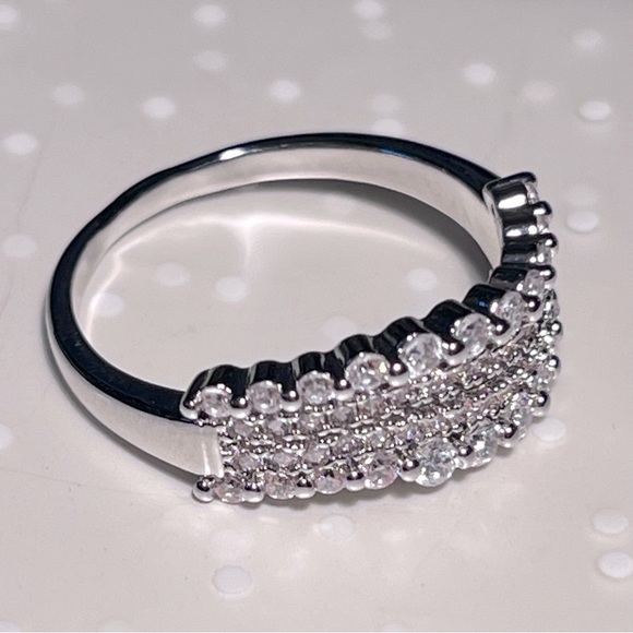 Multilayer Wave Diamond Ring - Picture 8 of 9
